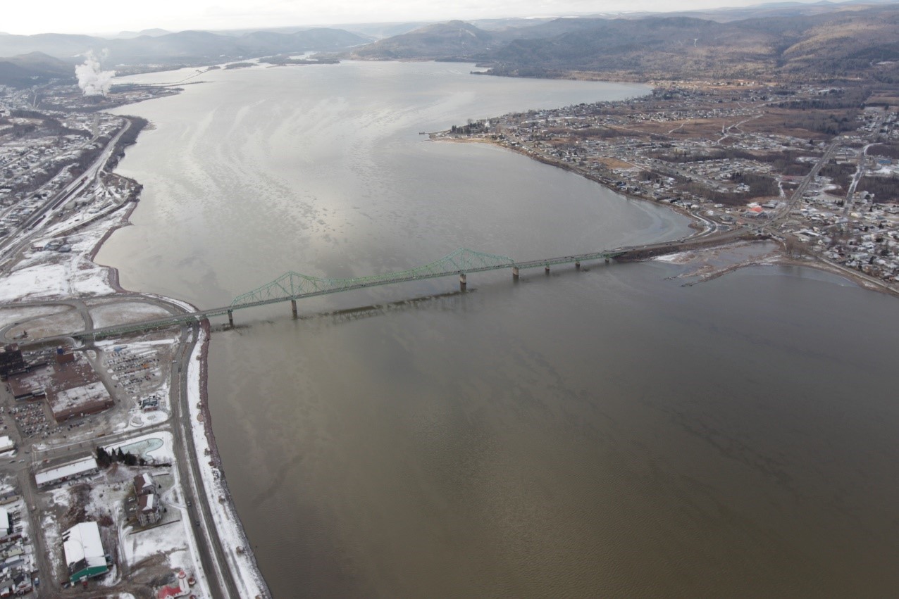 Photo of the J. C. Van Horne Bridge from a birds-eye view